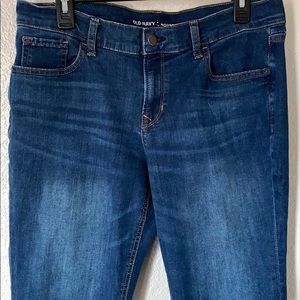 Old Navy Straight-Leg Boyfriend Jeans